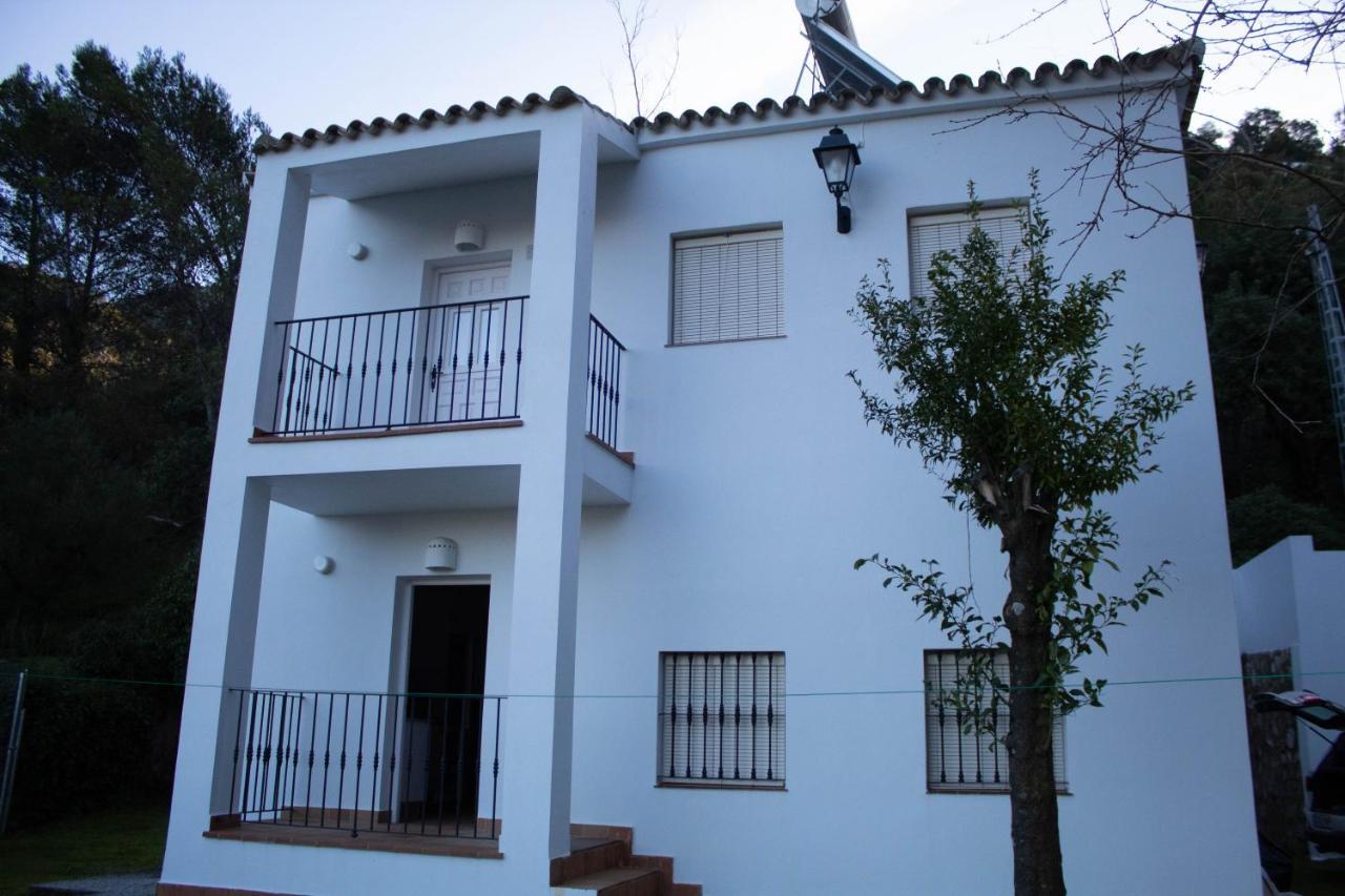 Stay Wild en Las Casitas de Huerta Arriba Benamahoma Exterior foto